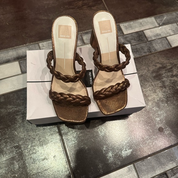 Dolce Vita Paily Braided Sandal - Bronze Metallic 8.5 - Picture 8 of 8